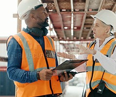 Montagem e desmontagem de gruas em obras